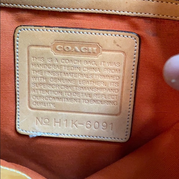 Vintage Signature Coach Purse - Picture 6 of 7